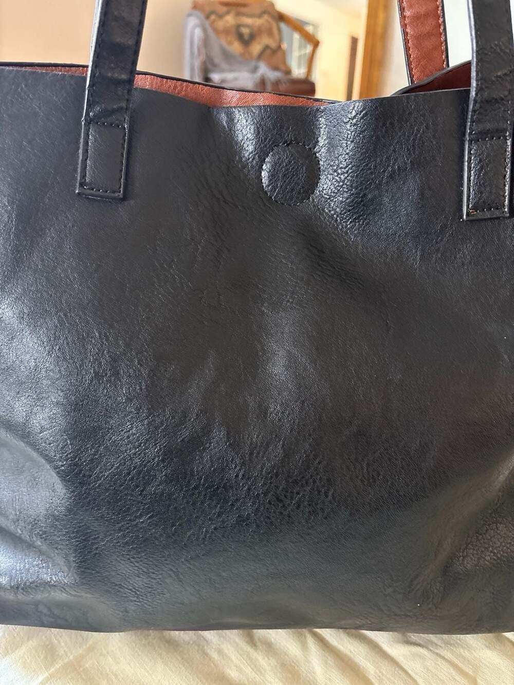 G.H. Bass & Co. Black Leather Tote Bag with Brown Interior - Picture 3 of 8